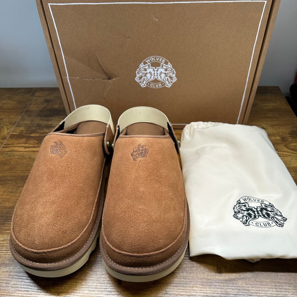 Darc Sport Wolves Club Suede Clogs Tan Mens 12 NFGU SSDD Slip On Shoes New